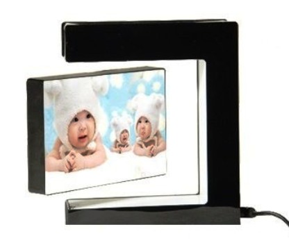 Квадратна рамка за снимки гравитация